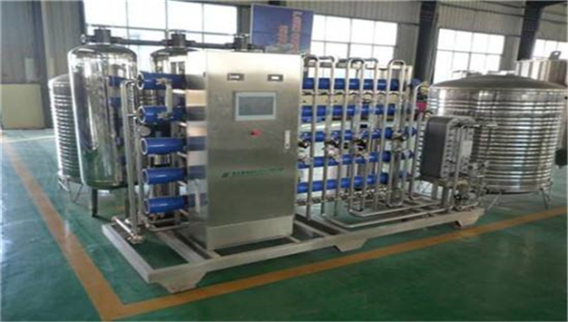 液力源車(chē)用尿素生產(chǎn)設(shè)備001.jpg